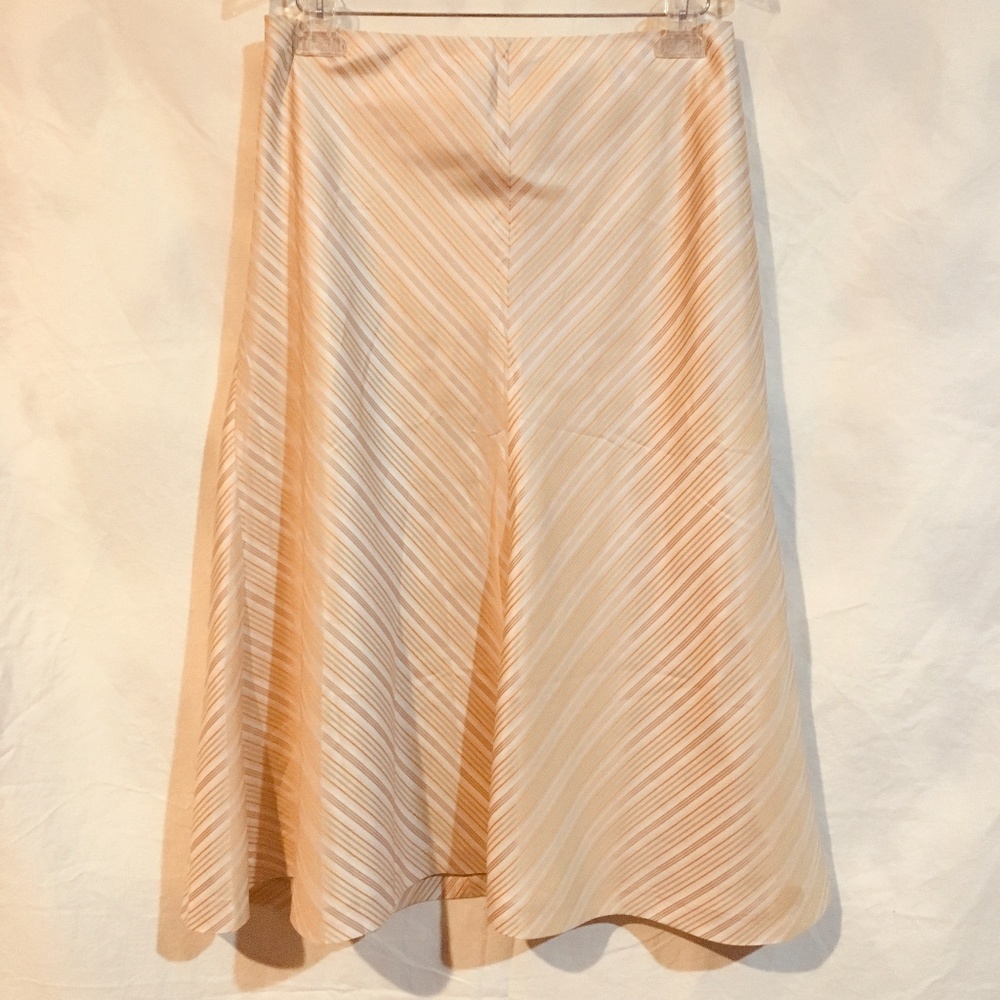 *Banana Republic Sz 14 Silk Fit and Flare Skirt❤️